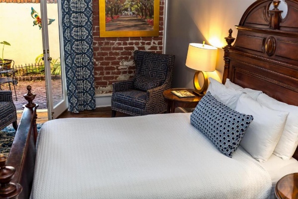 East Bay Inn, Historic Inns of Savannah Collection image 17
