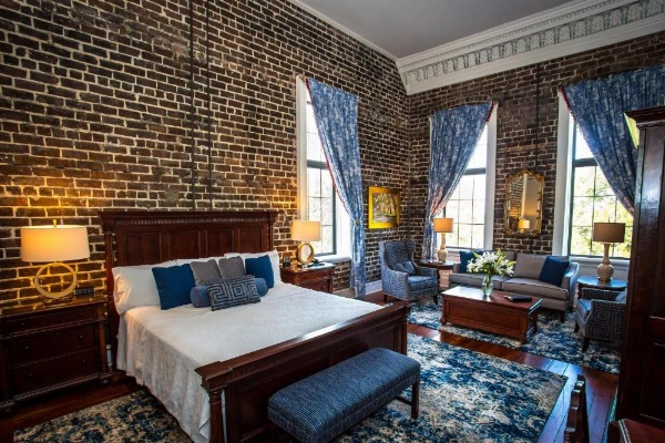 East Bay Inn, Historic Inns of Savannah Collection image 45