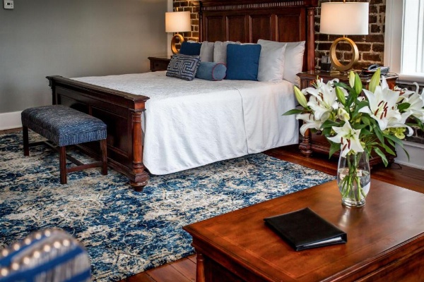 East Bay Inn, Historic Inns of Savannah Collection image 47