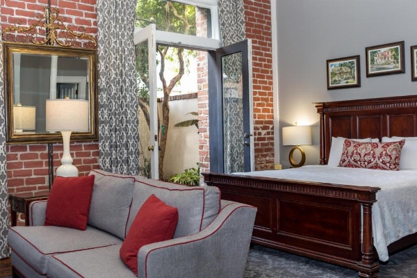 East Bay Inn, Historic Inns of Savannah Collection image 49