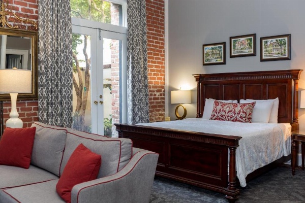 East Bay Inn, Historic Inns of Savannah Collection image 60