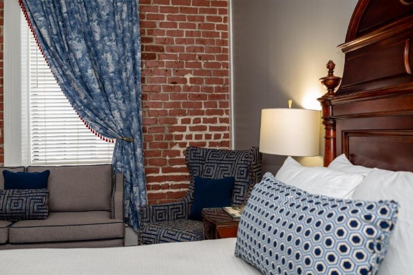 East Bay Inn, Historic Inns of Savannah Collection image 68